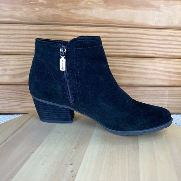 Blondo Valli Suede Waterproof Black Ankle Boot Booties Womens 8 M B4935 Side Zip - Picture 6 of 12